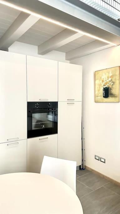 Duomo Modern Loft 100Mt From Duomo And Lake Como Exterior foto